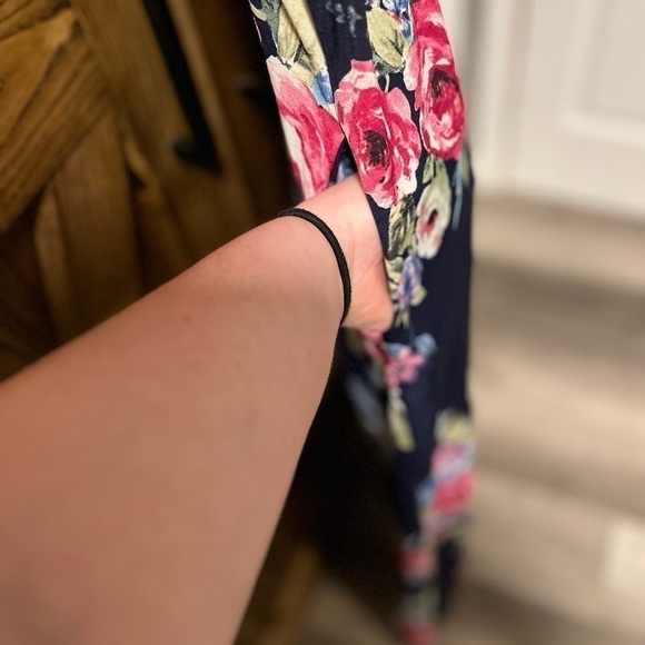 SHORT Sleeve Maxi Dress - Picture 6 of 6